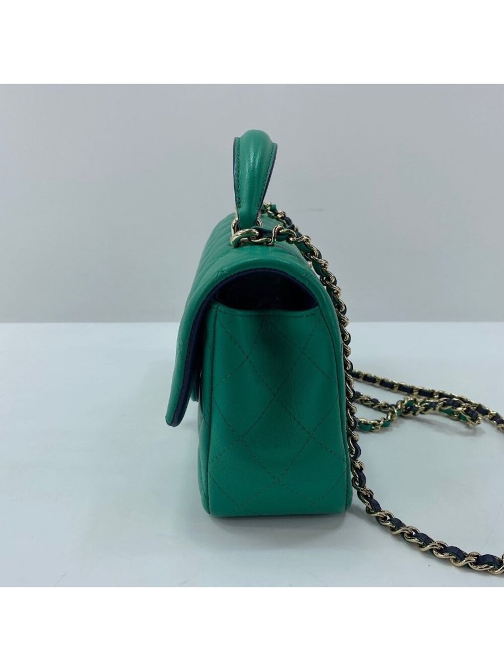 Chanel Handbag Mini Quilted - Picture 5 of 10